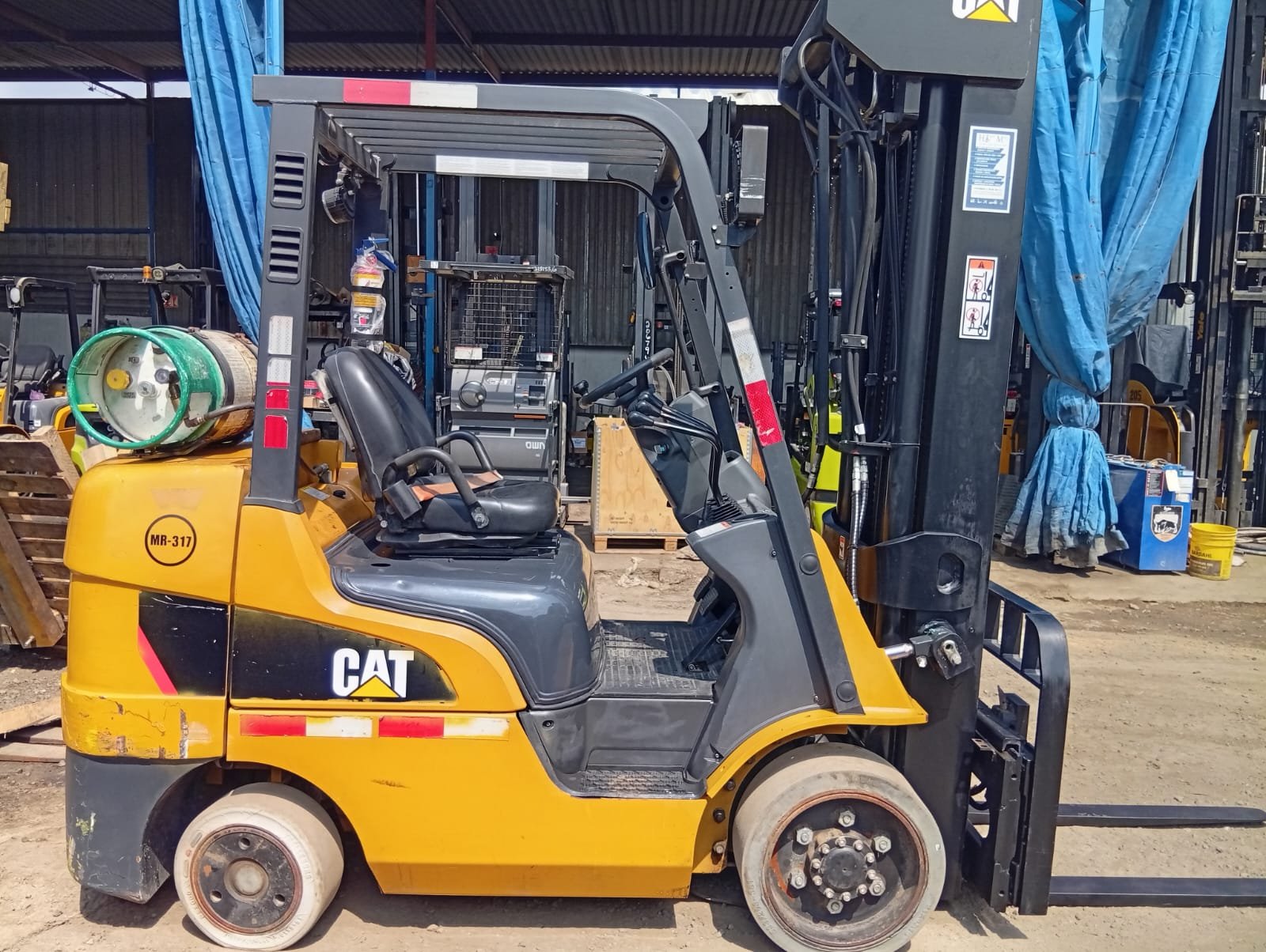 MR-317 Caterpillar 2C6500